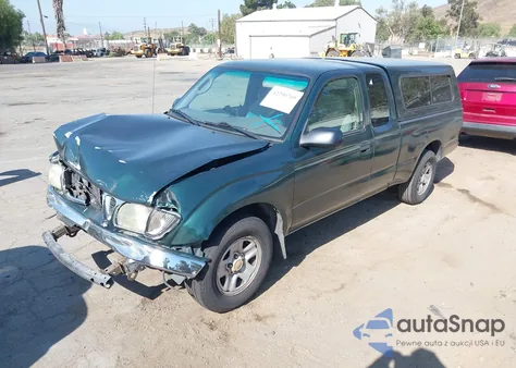 2004 Toyota Tacoma из США, поврежденный, VIN 5TEVL52N14Z346051